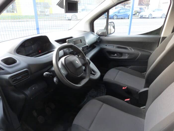 PEUGEOT PARTNER STANDARD 650Kg BLUEHDI 100 PREMIUM – Image 4