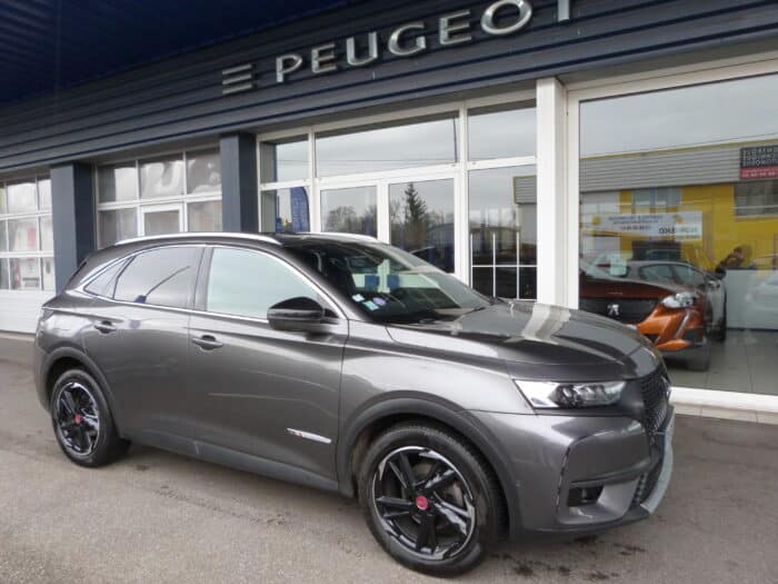 Ds 7 crossback 1.6 pure tech 225 cv automatique performance line +