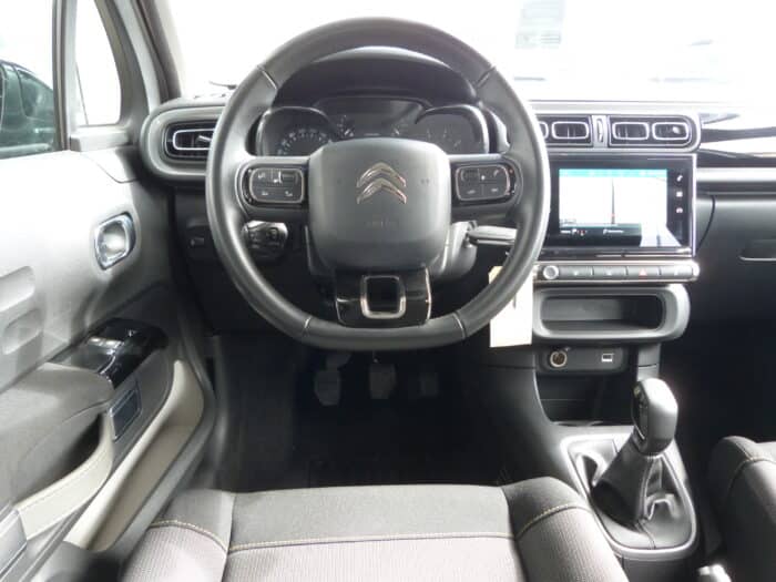 Citroen c3 1.2 pure tech 83 cv shine – Image 3