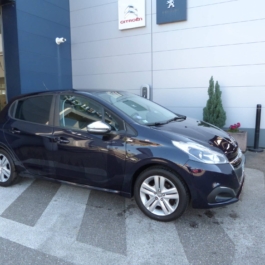 Peugeot 208 1.2 pure tech 82 cv style