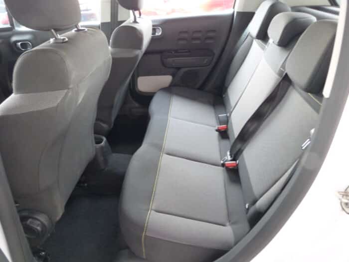 Citroen c3 1.2 pure tech 110 shine eat6 – Image 5