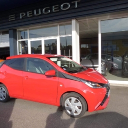 TOYOTA AYGO 1.0 VVT-i 69 CV X-PLAY 5 PORTES CAMERA DE RECUL